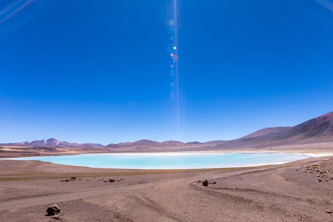 1-Day Tour Altiplanic Lagoons and Piedras Rojas and Laguna Chaxa - Laguna Tuyajto’s Calm Hour for Photos, Walking, and Quiet Views