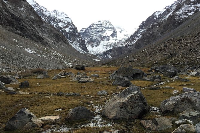 2-Day Private Hiking Tour to La Paloma Glacier - Getting to the trailhead from Santiago (and why the start time matters)