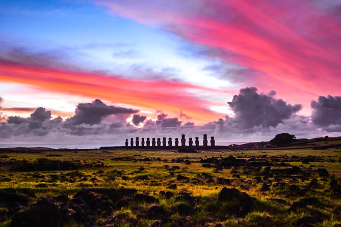 2 Day Small Group Tour in Moai Monuments and Historic Pathways - Getting There: 9:30 Start, Lodging Pickup, and What Not to Assume