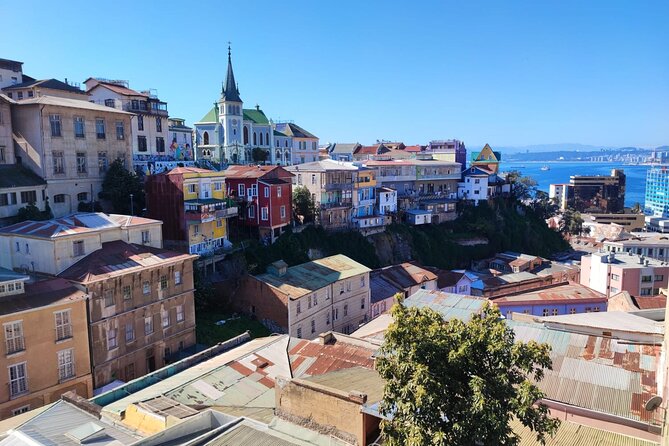 2 Hour Walking Tour in Valparaiso - Valparaíso’s hills are the point, and the walk makes sense