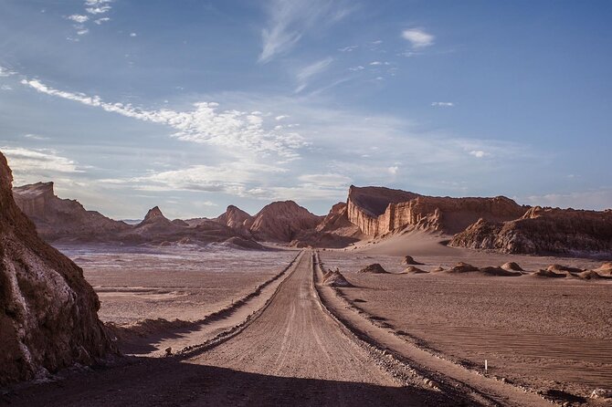 4 Day Tourist Package to San Pedro de Atacama - Day 1 in San Pedro de Atacama: Valle de la Luna, Victoria Mine, Death Valley, then telescopes