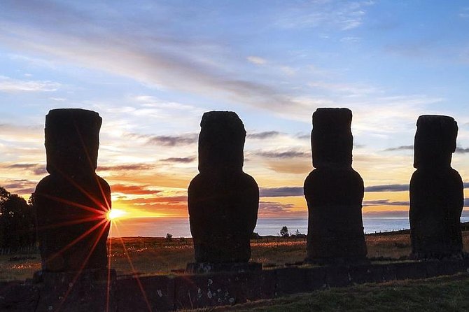 4-Days Trip to Discover Easter Island - Day 3 Tahai, Ana Kai Tangata, and Rano Kau, Then Vinapu and Puna Pau