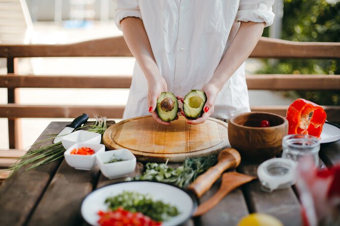 4h Cooking Class in Santiago with 8 Recipes & Bottomless Drinks - Pisco Sour and Bottomless Drinks, With Real Options for Non-Drinkers