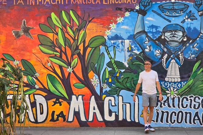 6 Hour Tour of Culture, History and Flavors from Santiago - Getting picked up, finding your guide, and the small-group advantage