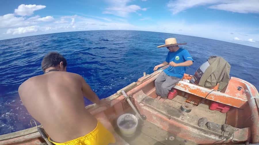 Ancestral fishing: Fishing with an experienced Rapa Nui - Why ancestral fishing off Rapa Nui feels different than a typical boat trip