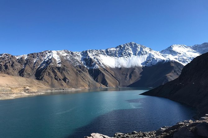 Andes Day Lagoon in Cajón del Maipo & Embalse el Yeso Private Tour - Stop 2: Cascaras refuge and the story behind the dam