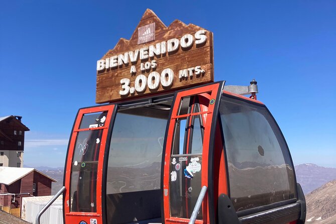 Andes Mountains Tour From Santiago with Appetizer - The appetizer break and the wine-and-cheese moment