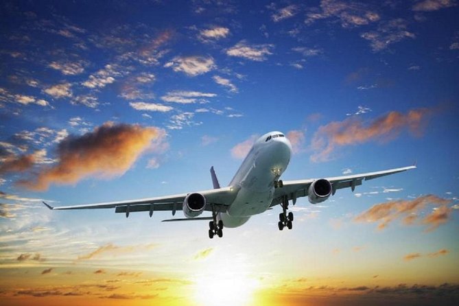 Arrival Transfer - Santiago International Airport to Hotel in Santiago - A Fast, Low-Stress Start in Santiago Airport