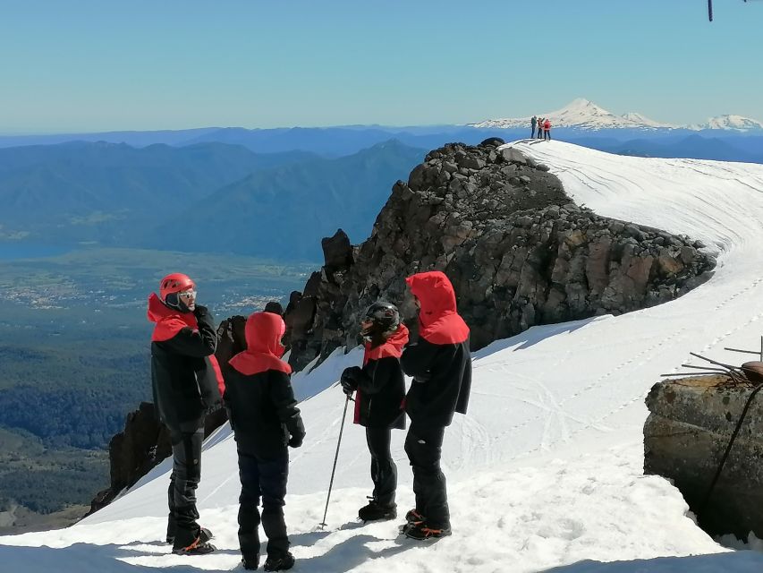 Ascent to Villarrica volcano 2,847masl, from Pucón - Should you book Ermitaño Expediciones for Villarrica volcano?