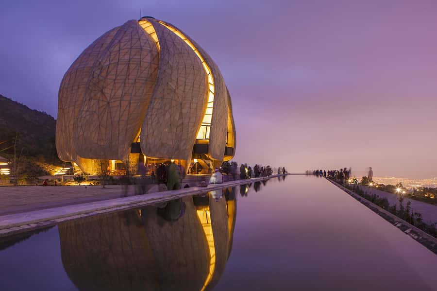 Bahá'i Temple and Cousiño Macul Vineyard - From Maipo Valley Cellars to the Andes Light in One Half-Day