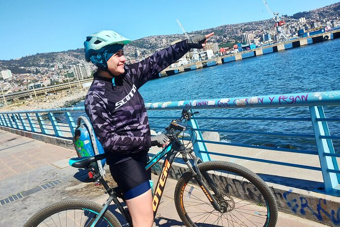 Bicycle ride along the coastal edge of Viña del Mar - Price and Value for a 3-Hour Private Ride