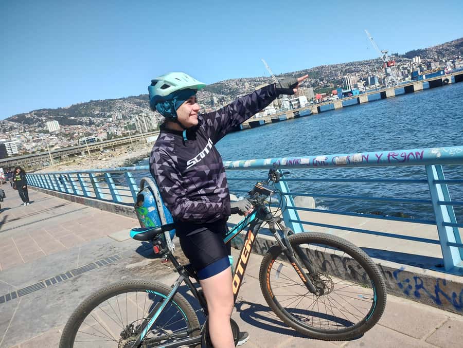 Bike ride along the coast of Viña del Mar or Valparaíso, you choose! - Pacing and effort: training mode vs tour mode that actually changes your day