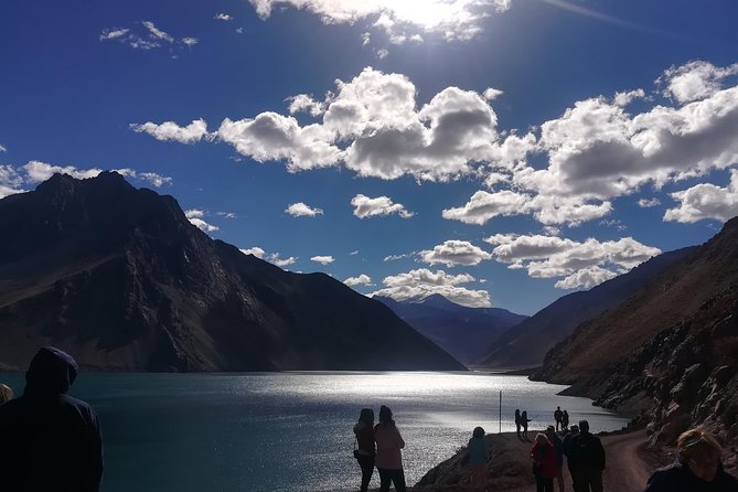 Cajon Del Maipo Including Wine with Picnic and Empanada - Getting to Cajón del Maipo: pickup stops and the ride out of Santiago