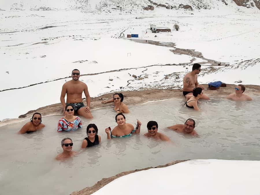 CAJON DEL MAIPO TOUR + TERMAS COLINA + EMBALSE EL YESO AND PICNIC - Colina Thermal Baths: hot pools by the river in the Andes