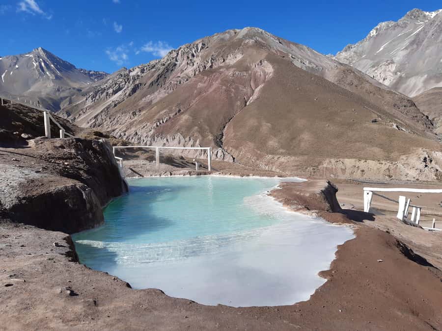 CAJON DEL MAIPO TOUR + TERMAS COLINA + EMBALSE EL YESO AND PICNIC - Who should book this tour, and who should skip it