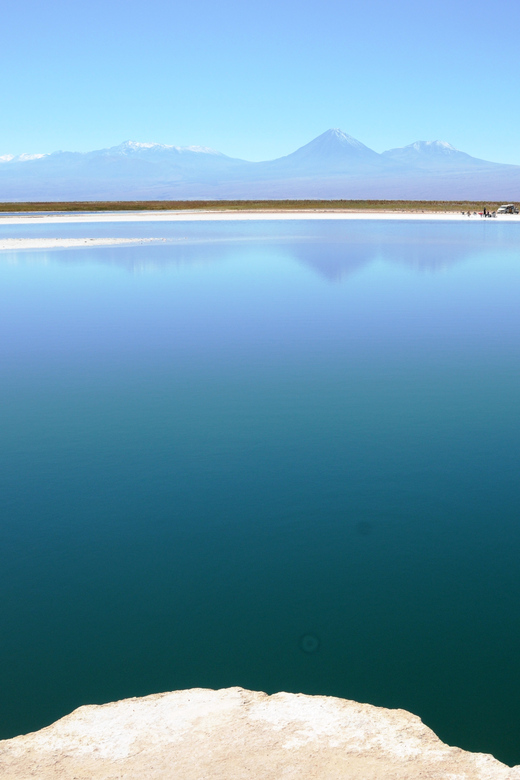 Cejar & Tebenquiche Lagoons Tour with Ojos del Salar Atacama - Piedra Lagoon and Cejar stop order: a good pacing trick