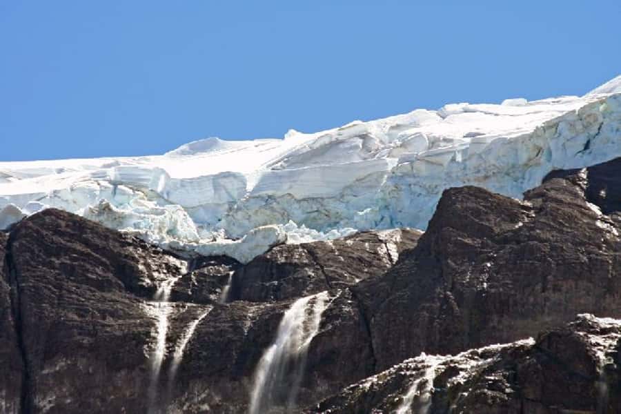 Cerro Tronador - What the guide and driver do for the experience