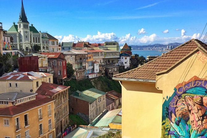 Coast and Color: Discover Viña and Valparaíso in a Day - UNESCO Valparaíso: murals, stairways, and the fun of doing it the right way