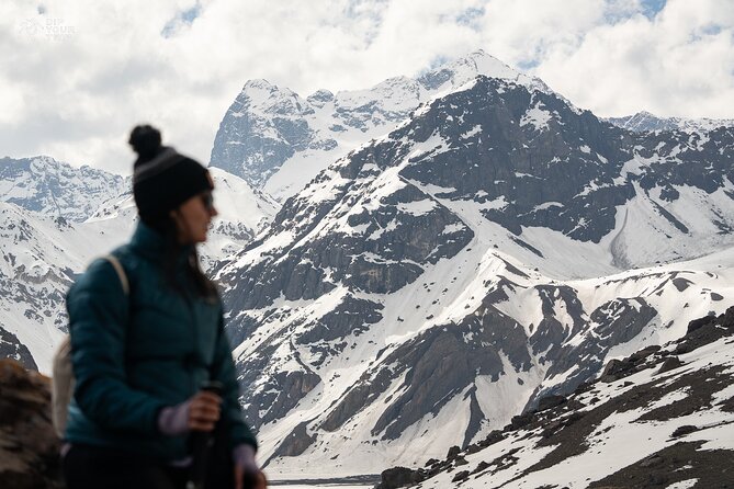 Day Trip Cajón del Maipo Embalse del Yeso Hot Springs Adventure - Embalse El Yeso, turquoise water and a photo friendly shore walk