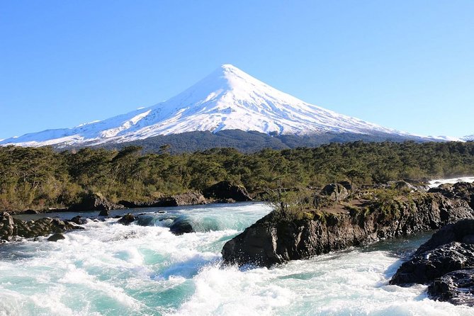 Day Trip to Osorno Volcano and Petrohue from Puerto Montt - Getting from the Puerto Montt port to the volcano: timing you should respect