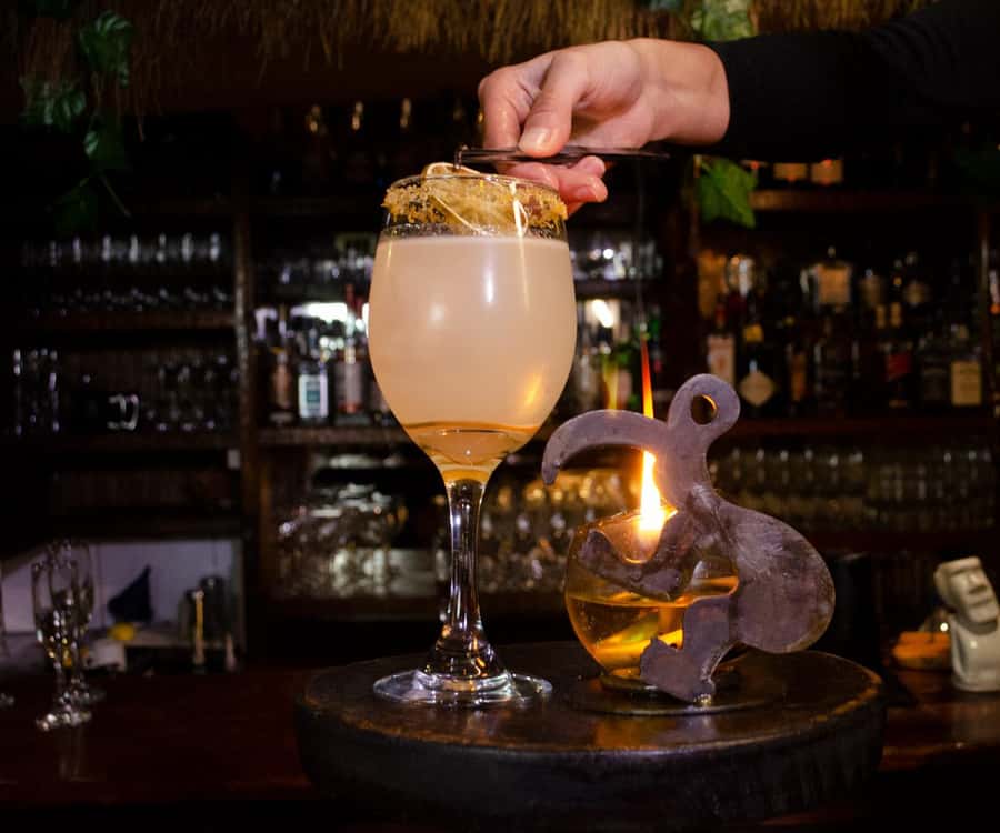 Dinner Show in Bali Hai with Wine refill and transportation - Hotel pickup and transportation, the part you do not want to sweat