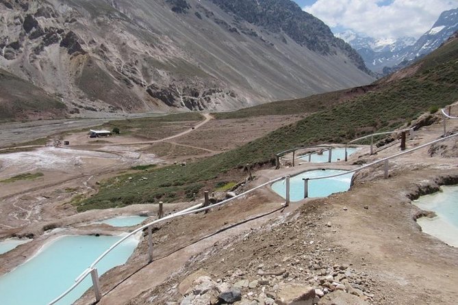 Disconnection in the Natural: Termas de Colina and Embalse el Yeso - A day in the Cajón del Maipo: why this trip feels worth 7 hours