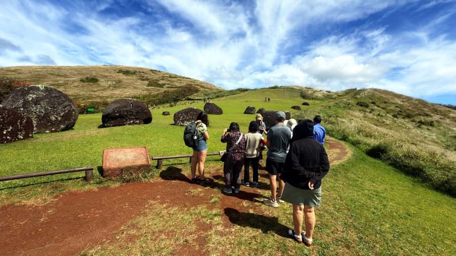 Easter Island: Half-Day Archaeology Tour - Puna Pau Quarry: pukao topknots and the red scoria story