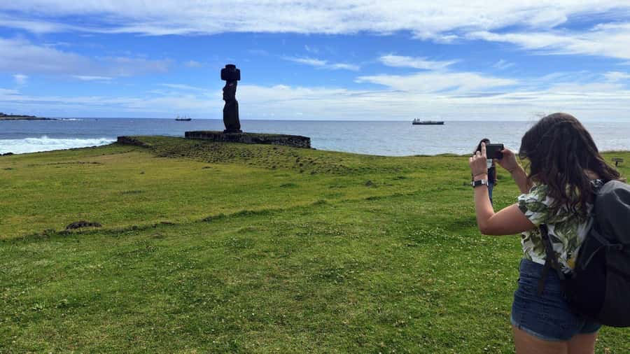 Easter Island: Half-Day Archaeology Tour - Ahu Vianpu: a ceremonial stop that fills in the bigger picture