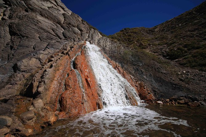 Embalse el Yeso and Termas del Plomo in semi-private 4x4 - Price and value: what $250 buys you in real terms