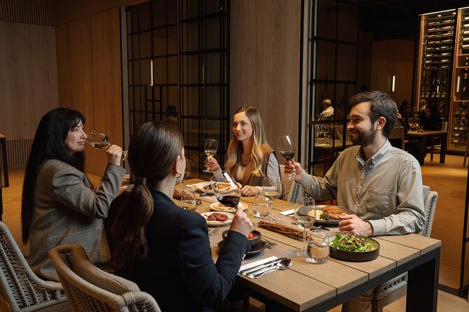 Experiencia Nocturna Casillero del Diablo + Cena - Price and Value: What You Really Get for $105