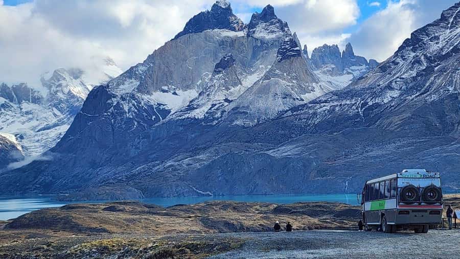 From El Calafate: Torres del Paine Full Day Tour - From El Calafate to Torres del Paine: The First Viewpoints That Set the Mood