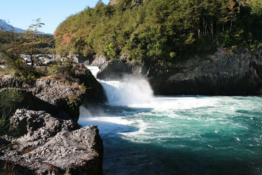 From Puerto Varas: Osorno Volcano & Petrohue Falls Day Tour - The Big Climb: Osorno Volcano Ski and Mountain Center to See Above the Trees