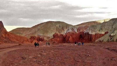 Rainbow Valley Tour