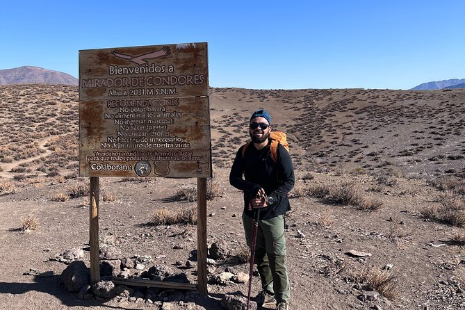 Full day hike to the viewpoint of Condores, Cajon del Maipo - Mirador de Los Condores: how the viewpoint works at 2,030+ meters