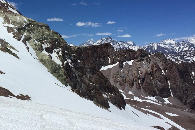 Full-Day Private Hike to the Top of El Pintor from Santiago, Chile - Key highlights at a glance