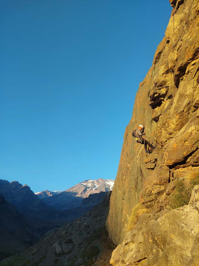 Full-Day Rock Climbing Adventure in the Andes near Santiago - Lunch with mountain views, then your afternoon choice