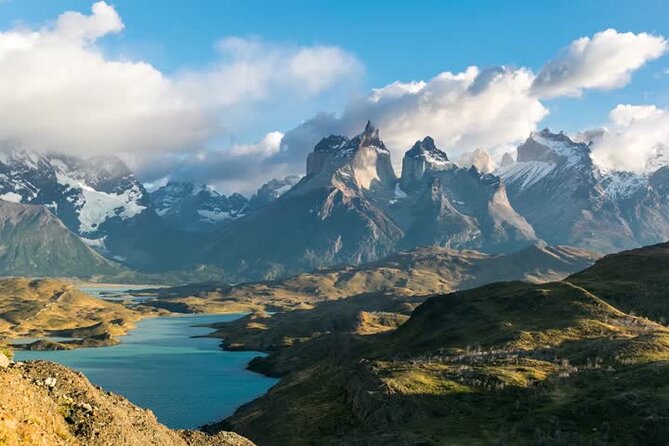 Full Day Torres del Paine Tour from Puerto Natales with Pickup - Lago Grey: the heart of the day, with ice views and a beach walk
