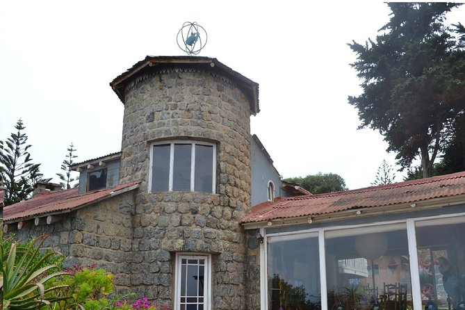 Full day tour Pomaire & Isla Negra, include Neruda house - A small-group Neruda and craft day from Santiago, with pickup that saves your morning