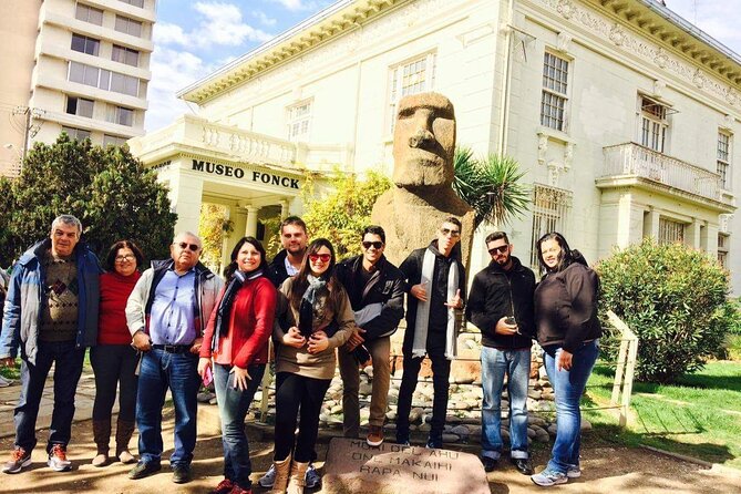 Full day Vina del Mar and Valparaiso experience - From the port promenade to Plaza Sotomayor: boats, crafts, and monuments