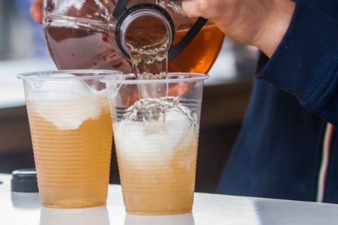 Gastronomic Experience Chilean Flavors - Terremoto and borgoña pairing: how the drinks fit the meal