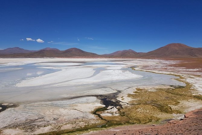 Highland Wonders: Red Stones & Lagoons - The Big Picture: A Long Morning Built on Contrasts