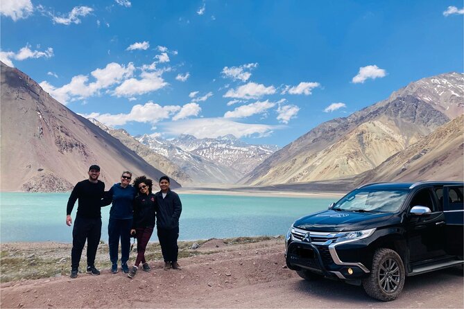 Jipe tour Embalse el Yeso 4x4 with semi-private barbecue - How the Small 4x4 Format Makes Embalse El Yeso Feel Less Crowded