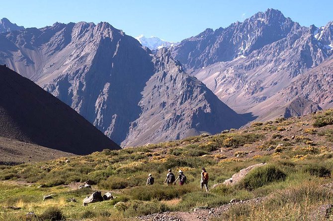 Juncal Andean Park: Hiking over a Glacial Tongue - Crossing Monos de Agua River and resetting for the steep push