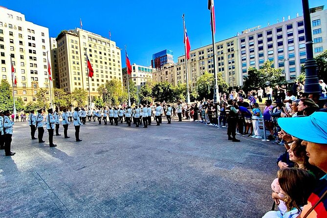La Moneda Changing of Guard & Historic Santiago Walking Tour - Key highlights you should care about