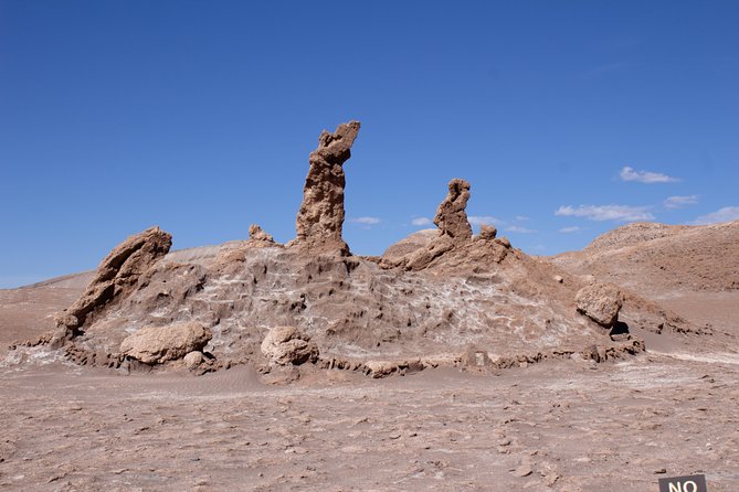 Lunar Landscape Adventure in Valle de la Luna - English-Speaking Guides and a Small Group That Actually Helps