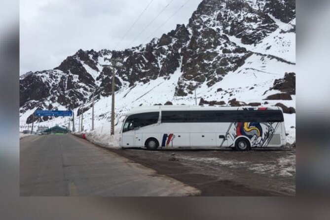 Luxury Airport Private Transfer SCL - Routes and the Possibility of a Stop (The Sergio Example)