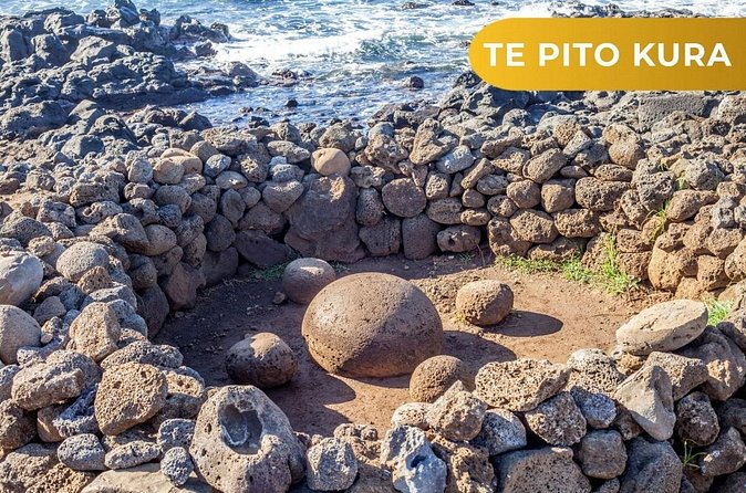 Majestic Monuments and Paradise Beaches: Full Day - Stop 5: Anakena Beach for the best-preserved moai and real downtime