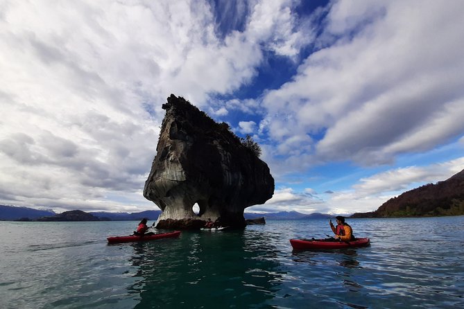 Marble Chapels Kayak Tour - Bahía Mansa Marble Caves by kayak: why this feels so different
