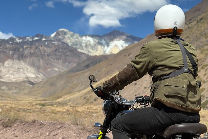 One Day Vintage Motorbike Trip into Cajón del Maipo - Timing and group size: why a max of 6 feels different