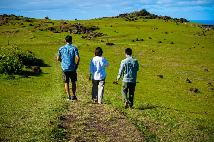 Orongo: The mythical city of kings - How this contrasts with the moai-focused days